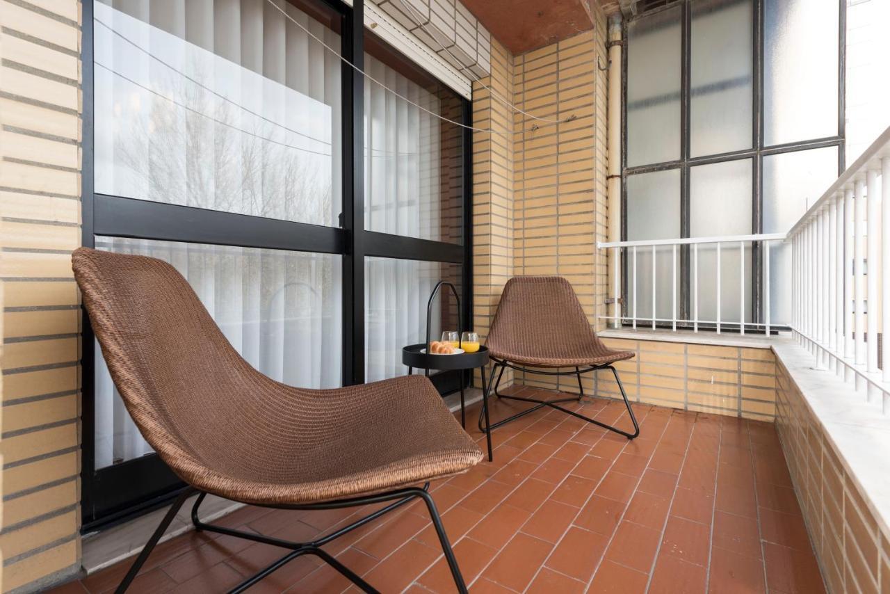 וילה נובה דה גאיה Lovelystay - Newly Decorated 2Br Flat With Free Parking מראה חיצוני תמונה