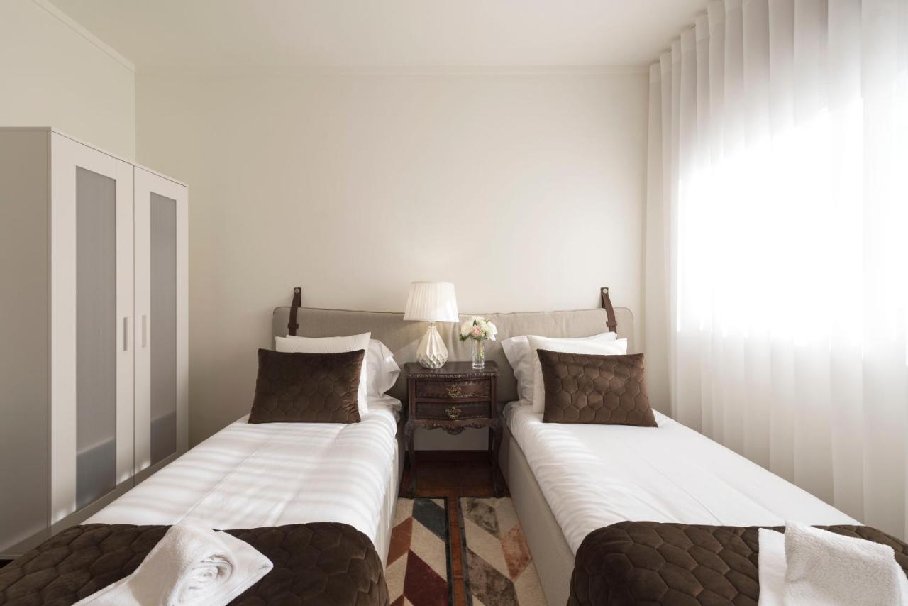 וילה נובה דה גאיה Lovelystay - Newly Decorated 2Br Flat With Free Parking מראה חיצוני תמונה